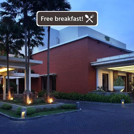 Hotel Santika Premiere Malang Ngoại thất bức ảnh