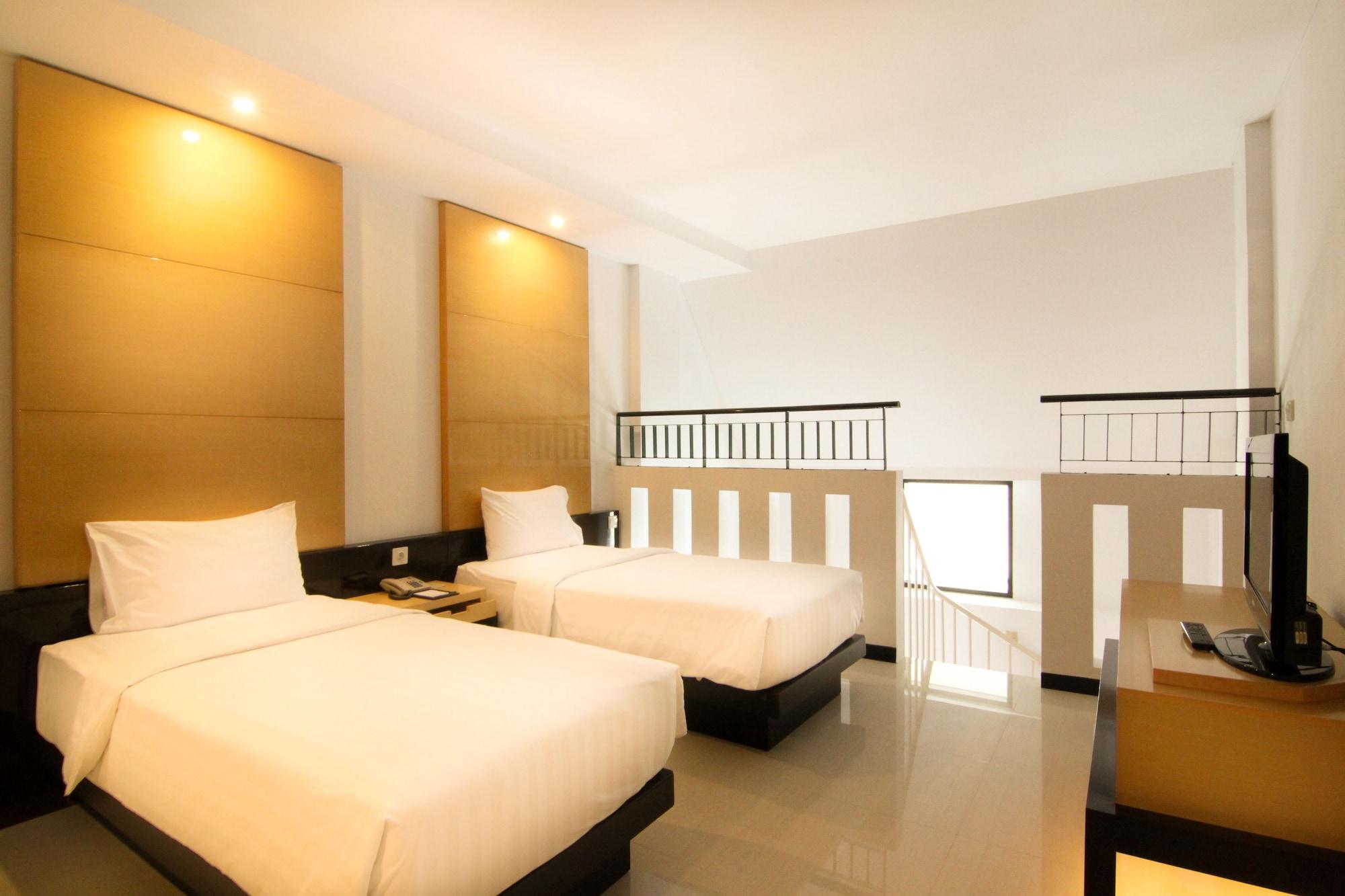 Hotel Santika Premiere Malang Ngoại thất bức ảnh