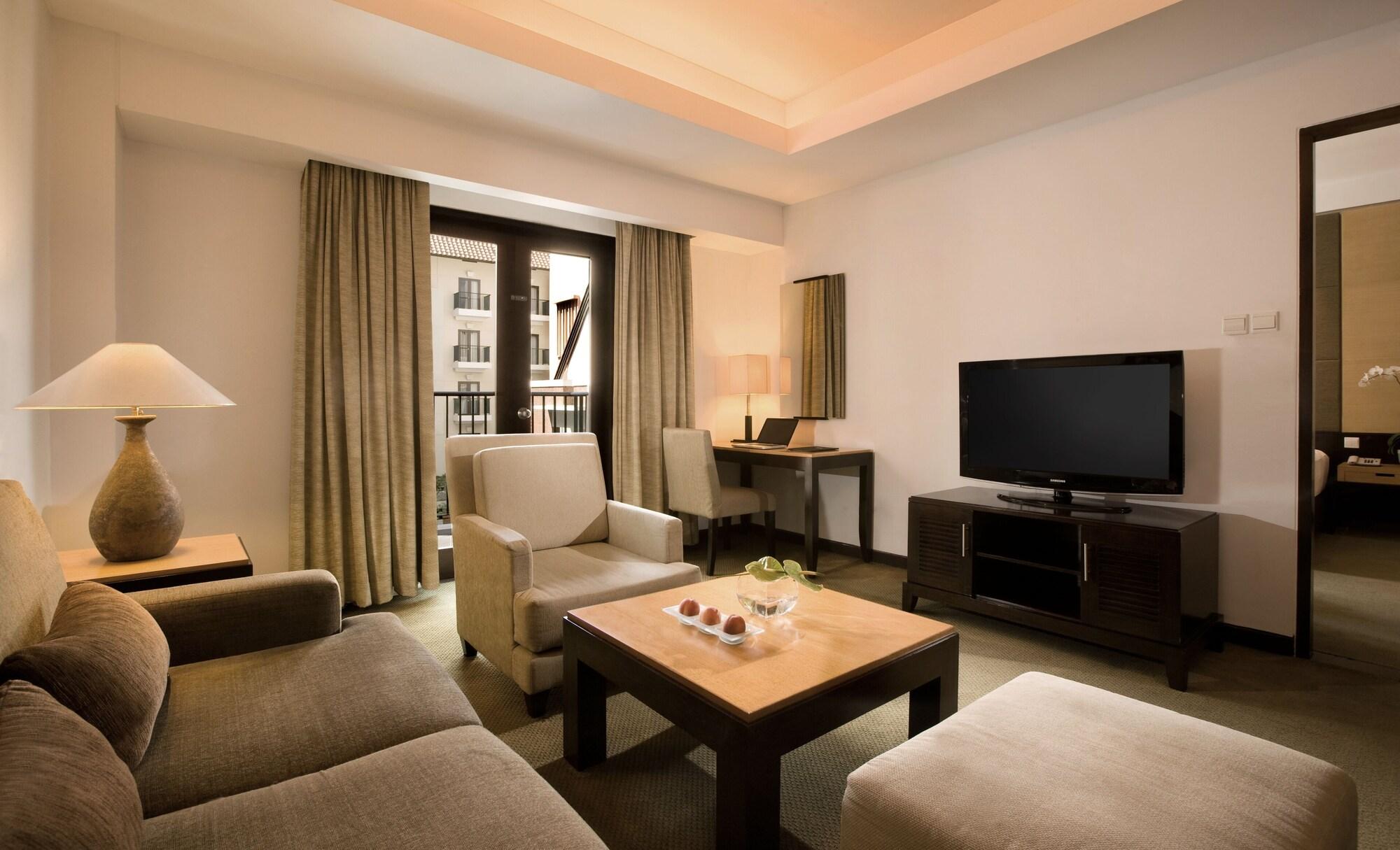 Hotel Santika Premiere Malang Ngoại thất bức ảnh